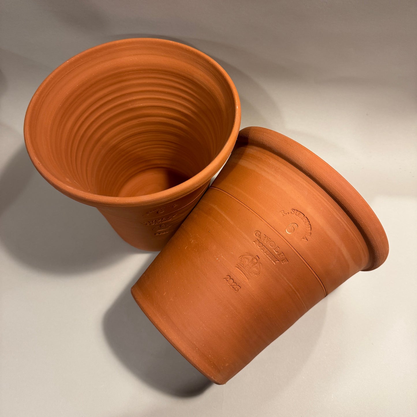 Flower Pot - Red Full Pot No. 6 (large)