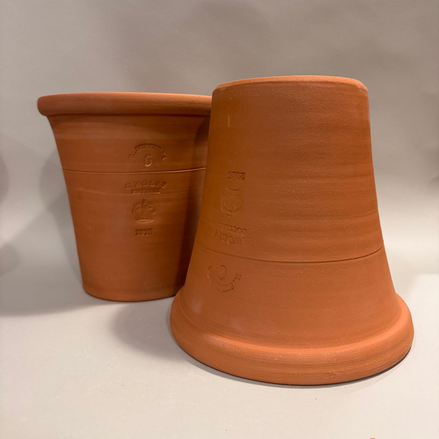 Flower Pot - Red Full Pot No. 6 (large)