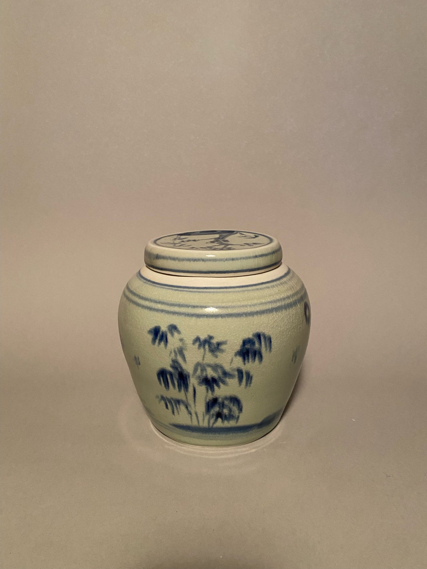 Ginger Jar with Lid