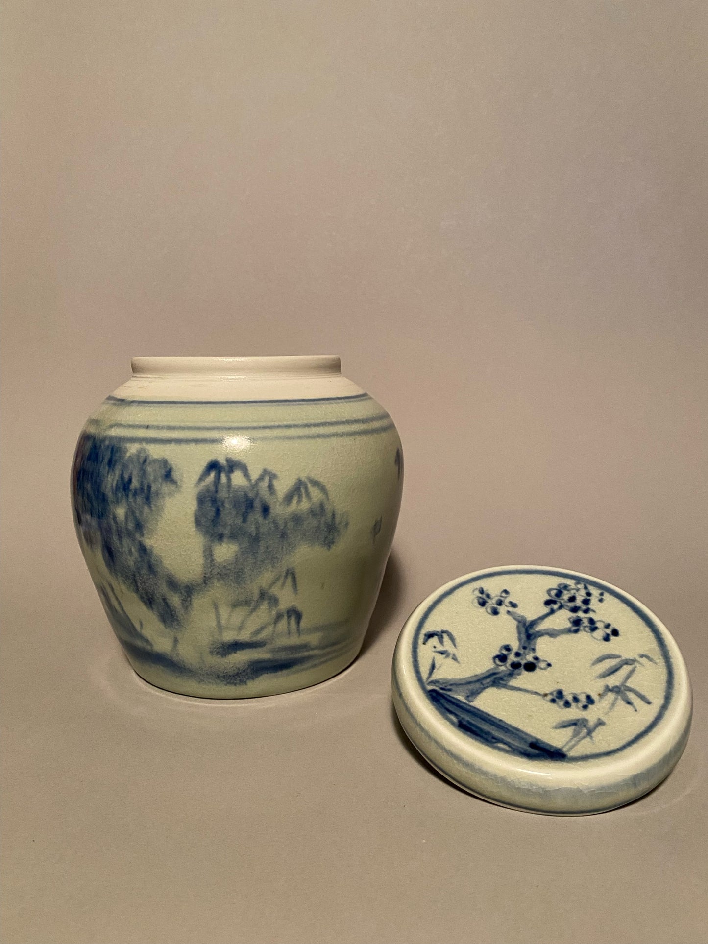 Ginger Jar with Lid