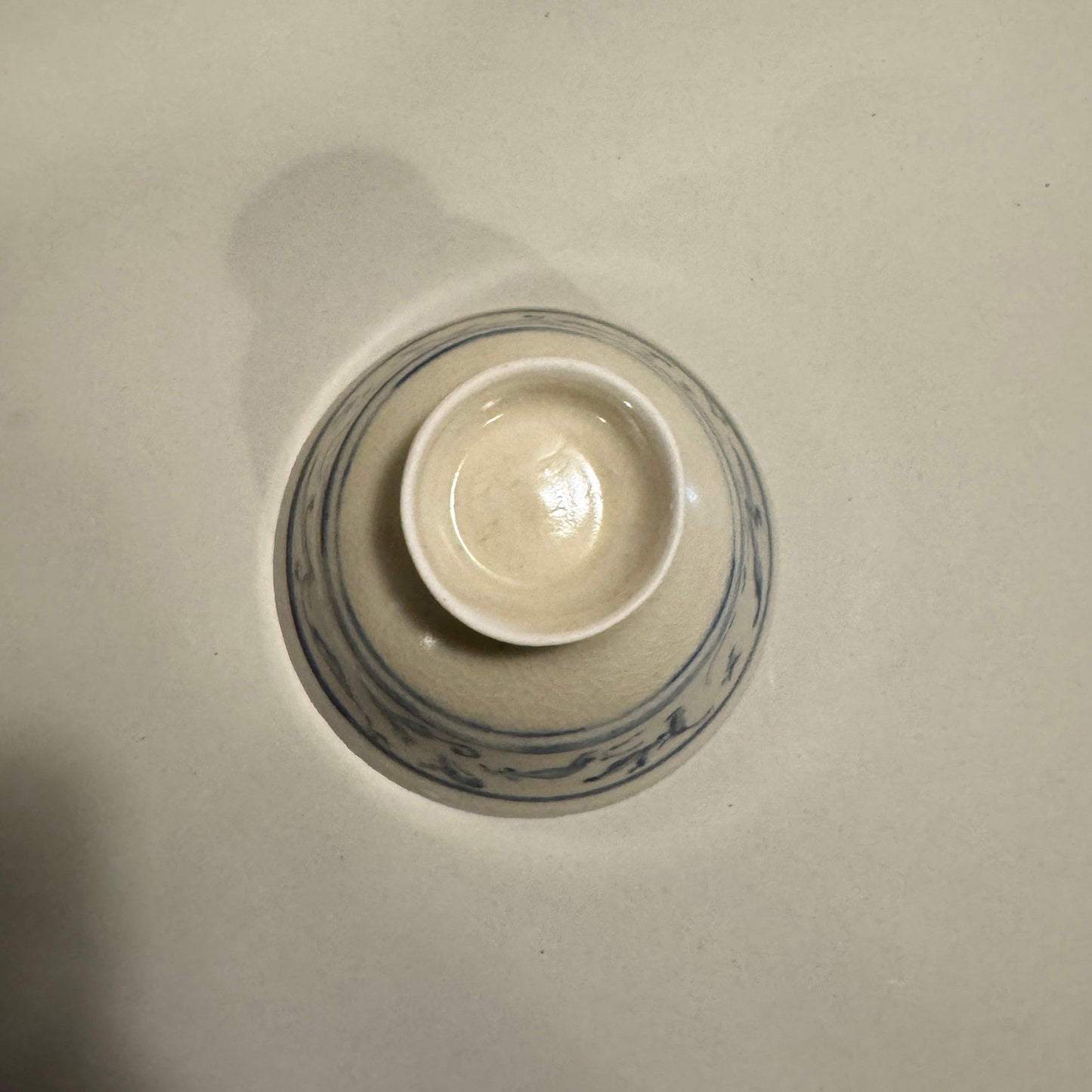 Small painted Celadon Bowl - PORCELAIN N