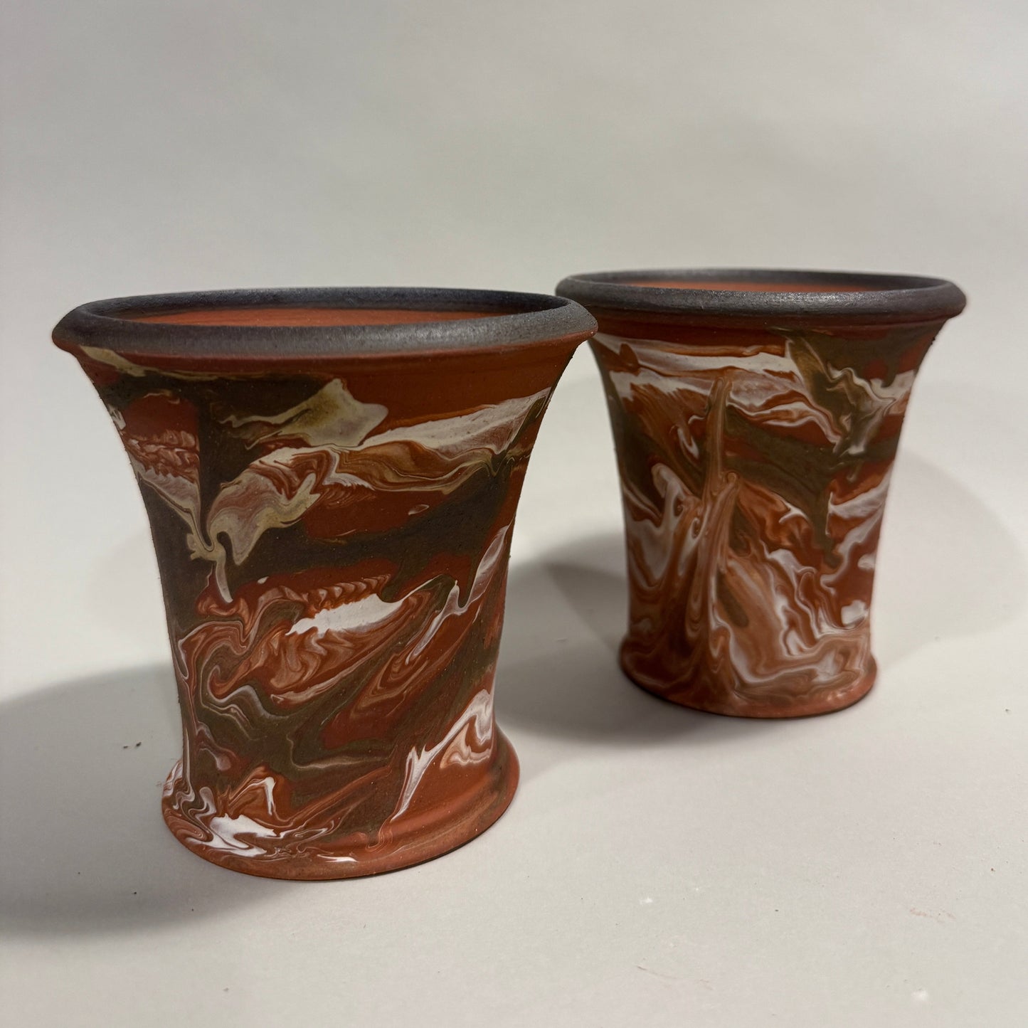 Flower Pot - No.1 Red Marbled Pot With Black Rim (Small Size)