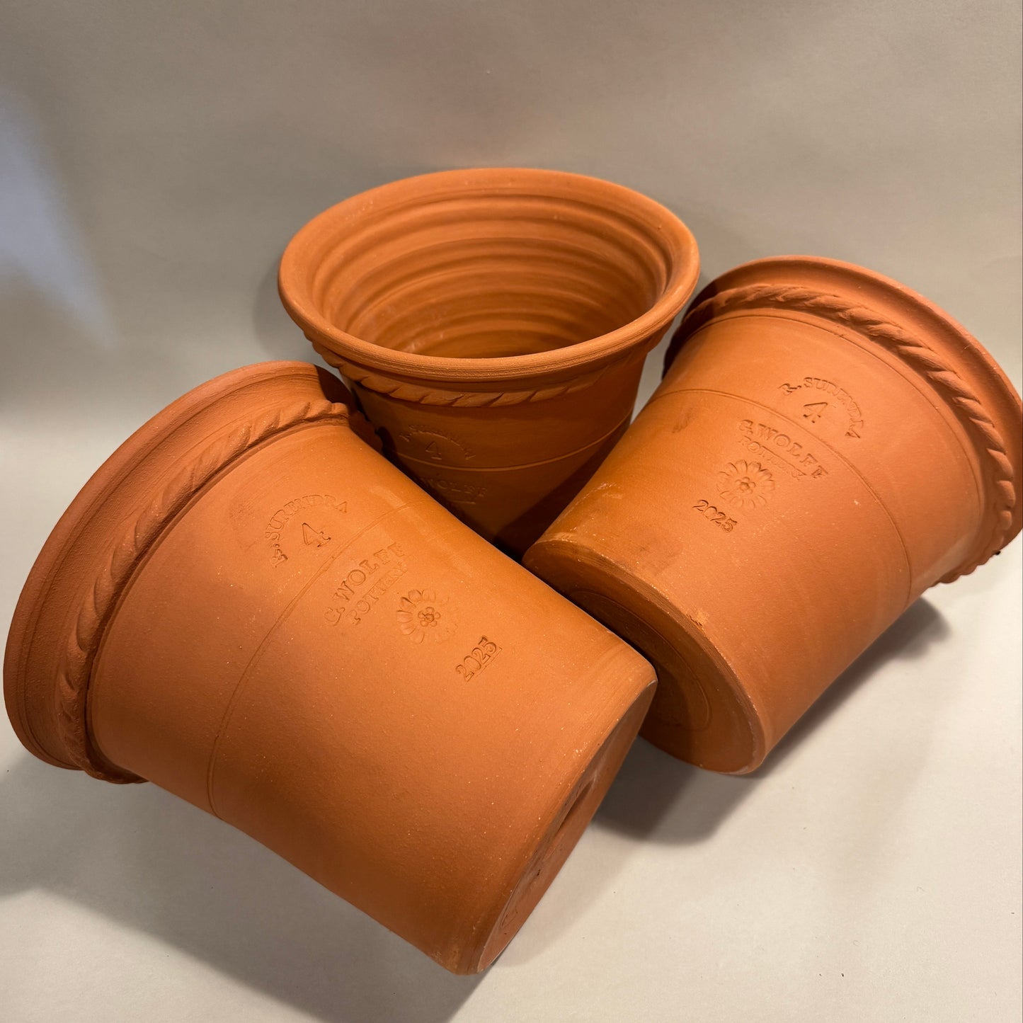 Flower Pot - No. 4 Peale Pots (7"tall)