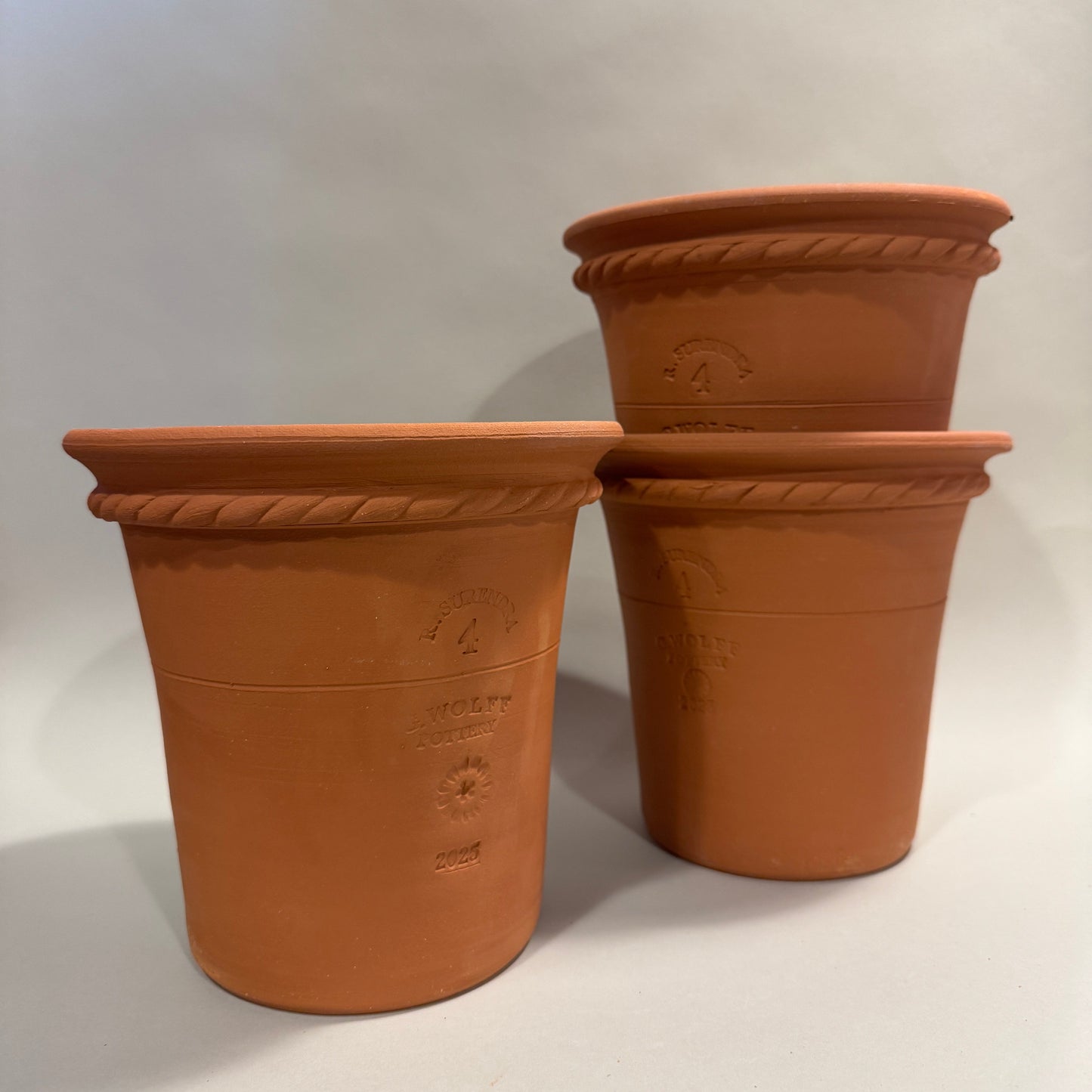 Flower Pot - No. 4 Peale Pots (7"tall)